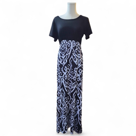 Dresses & Skirts - Maxi Dress Black/White Paisley Print Womens Size Large